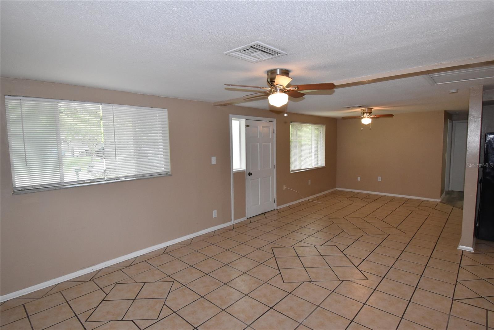 Image 2 of 25 For 7524 Galahad Road