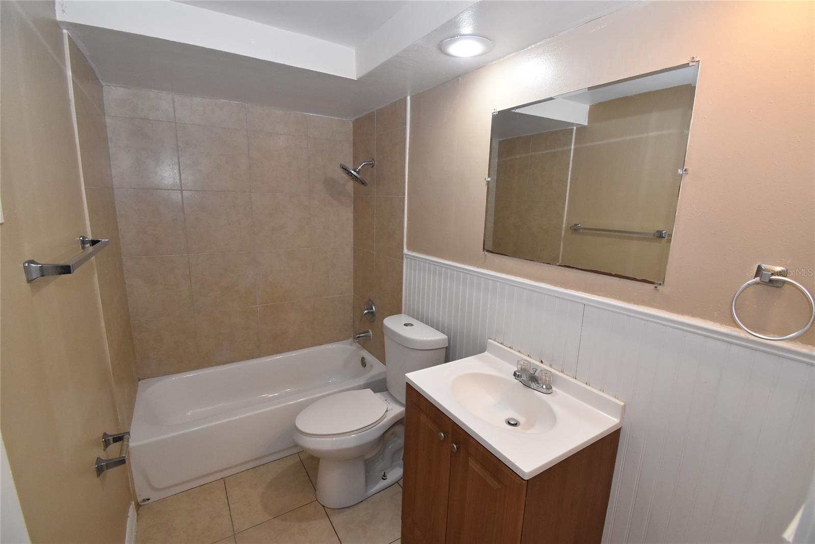 Image 21 of 25 For 7524 Galahad Road