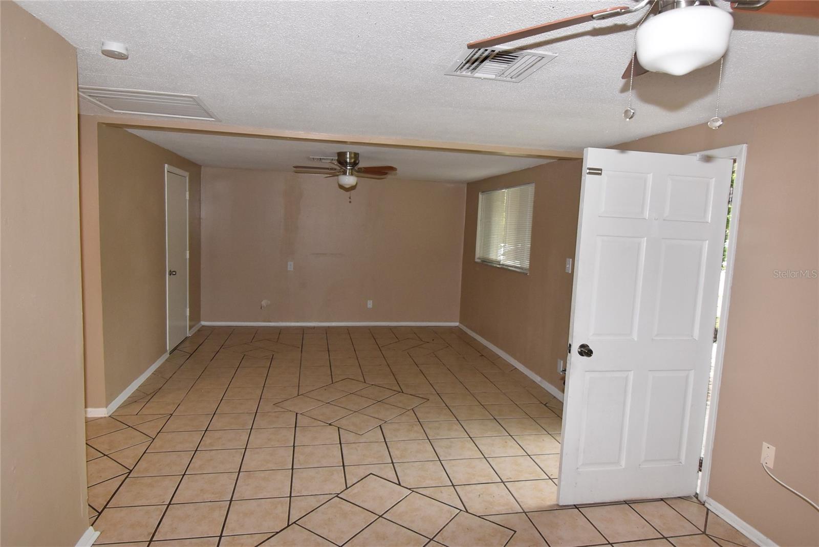 Image 6 of 25 For 7524 Galahad Road