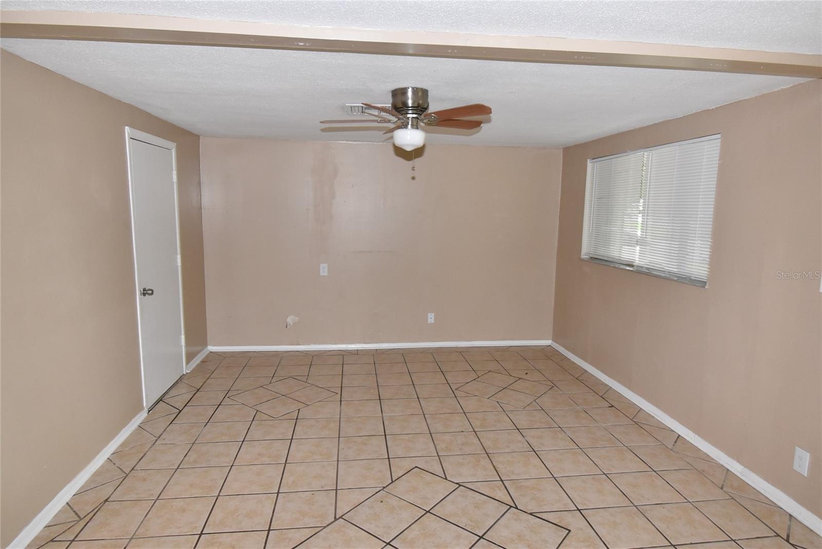 Image 9 of 25 For 7524 Galahad Road