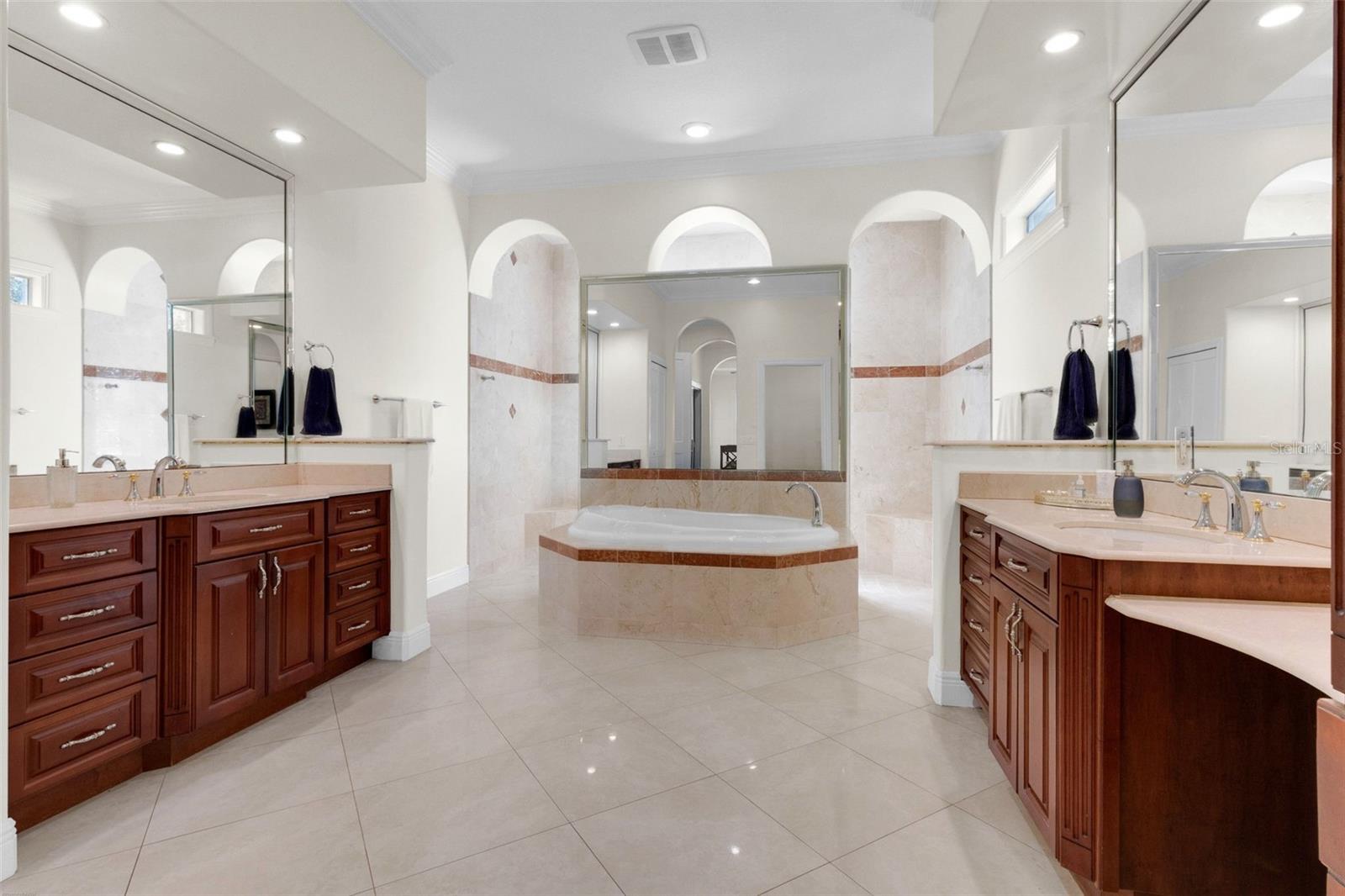 Image 12 of 28 For 2105 Avon Estates Boulevard