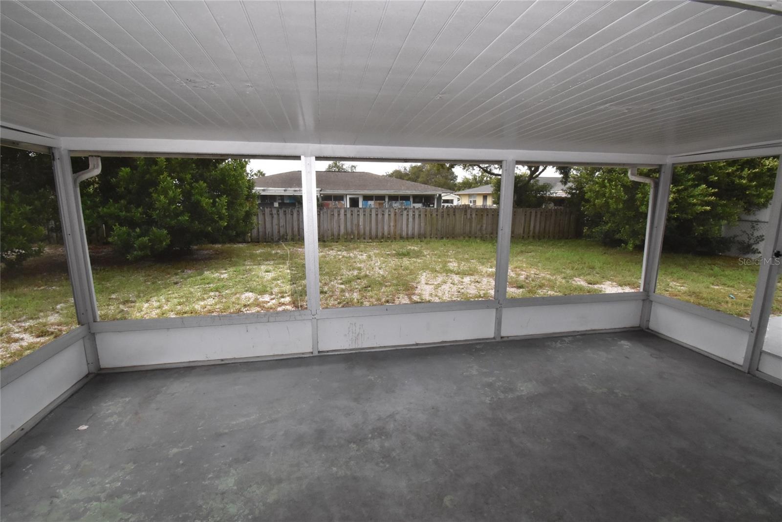 Image 20 of 29 For 7830 Jasmine Boulevard