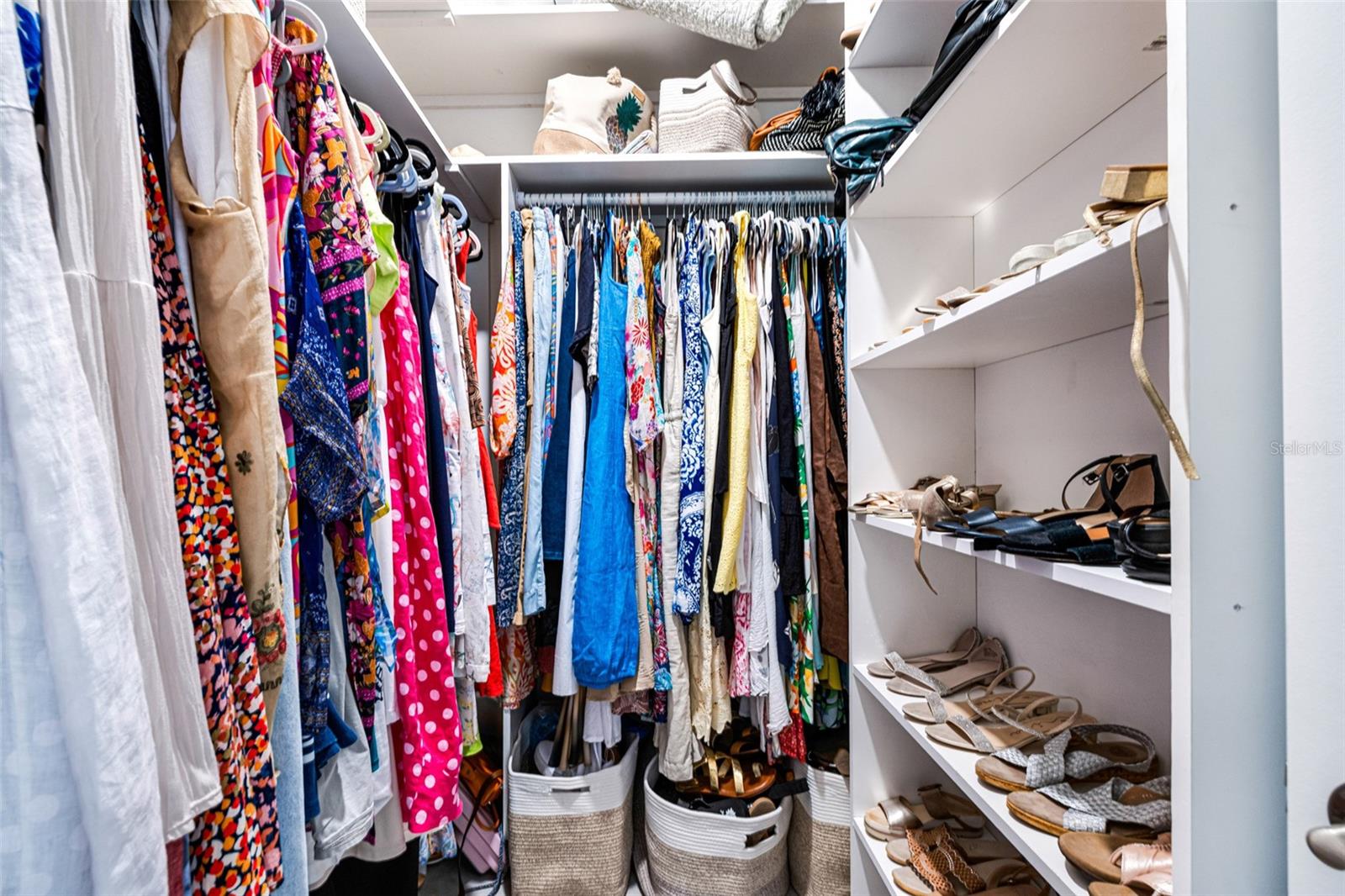 Image 19 of 32 For 17424 Muscat Lane