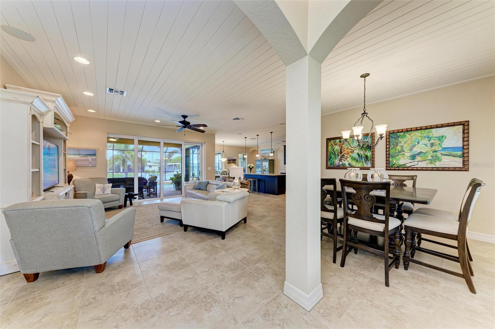 Image 11 of 75 For 2064 El Cerito Court