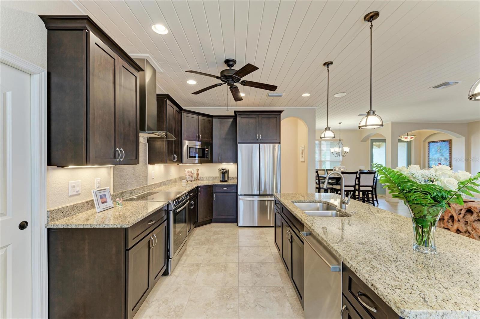 Image 23 of 75 For 2064 El Cerito Court