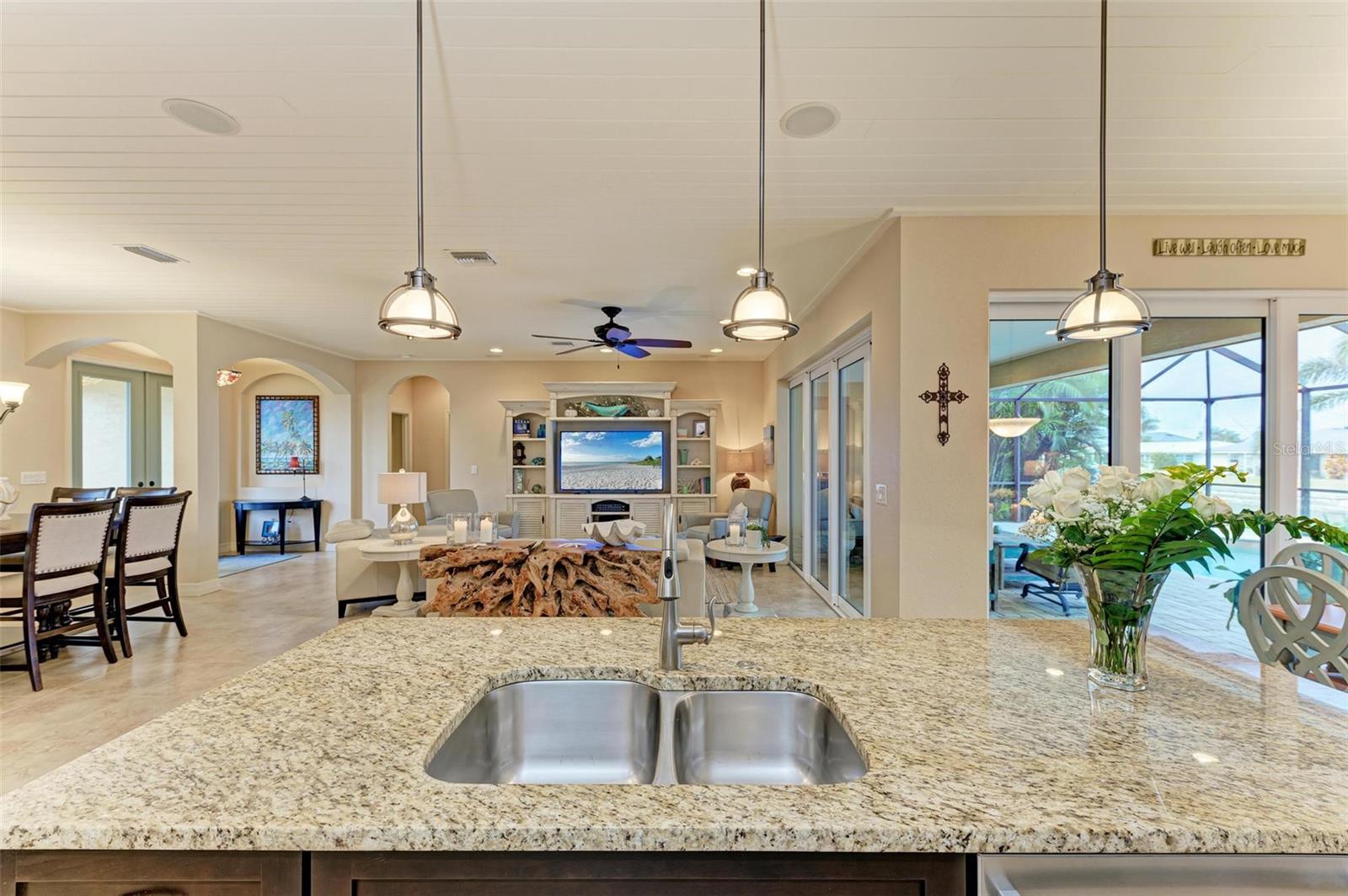 Image 25 of 75 For 2064 El Cerito Court