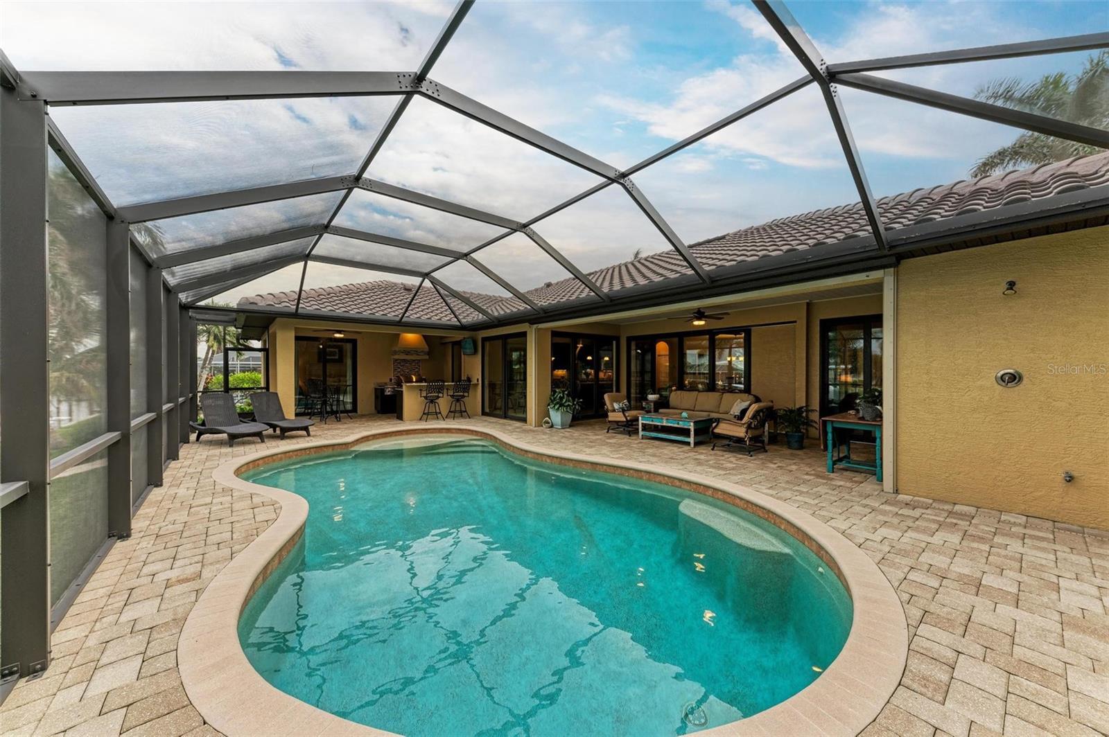 Image 58 of 75 For 2064 El Cerito Court