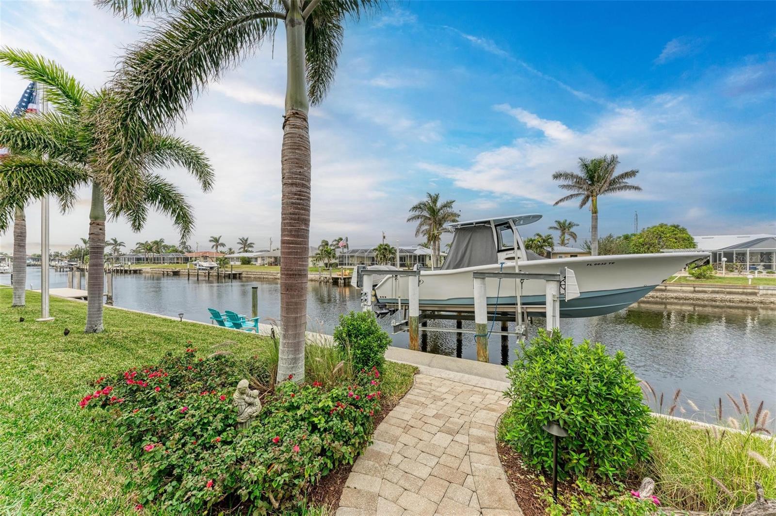 Image 64 of 75 For 2064 El Cerito Court