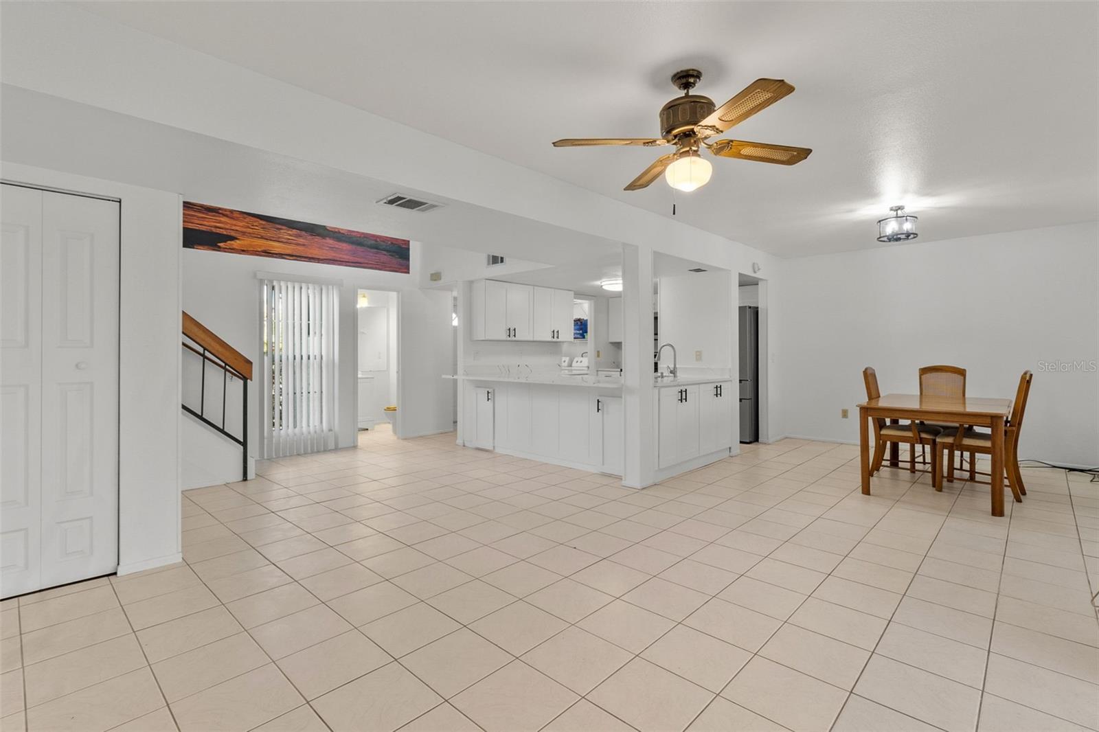 Image 10 of 33 For 5628 Linksman Place