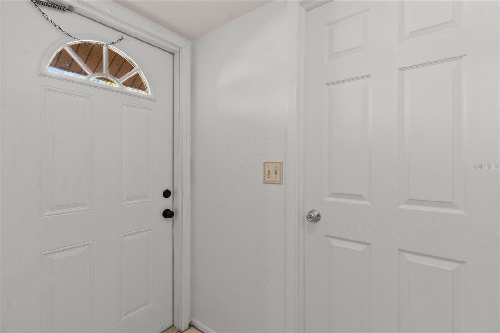 Image 4 of 33 For 5628 Linksman Place
