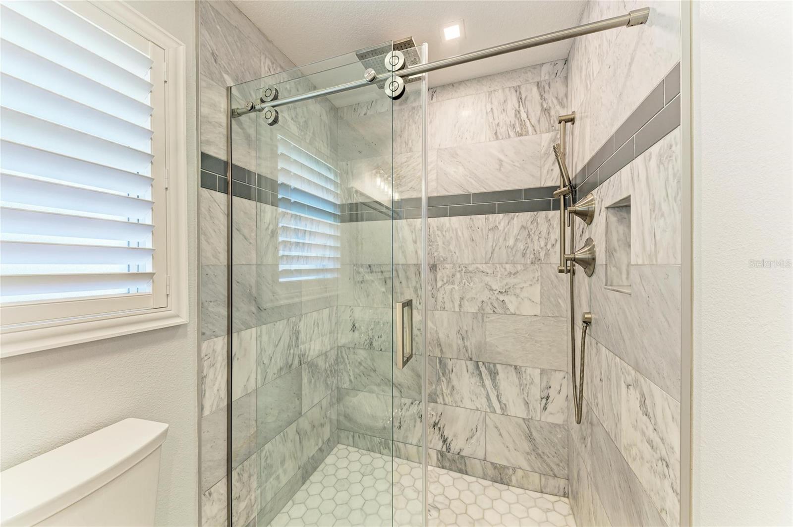 Image 33 of 51 For 621 Trabue Avenue