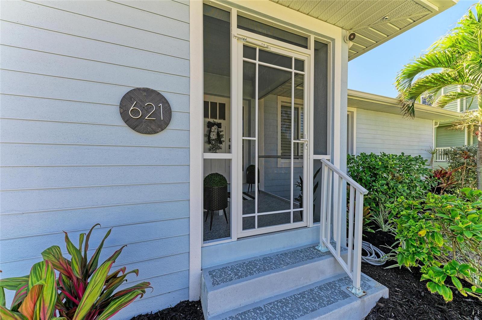 Image 4 of 51 For 621 Trabue Avenue