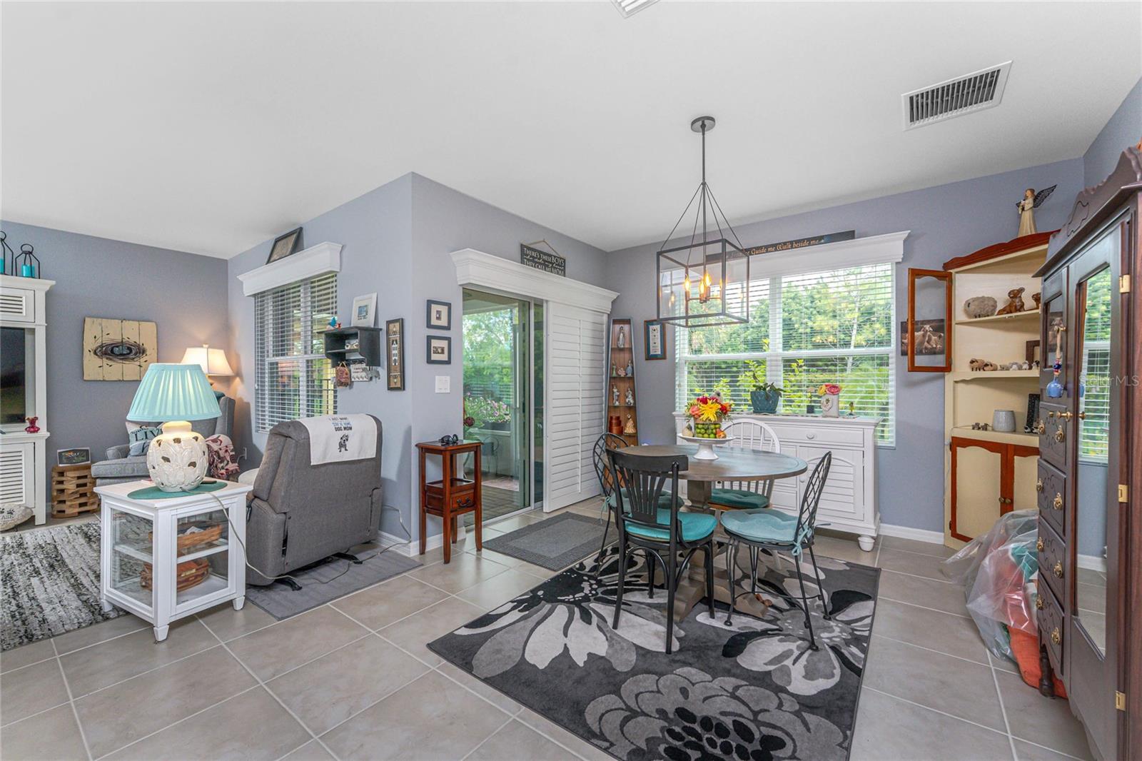 Image 11 of 86 For 25328 Lenox Circle