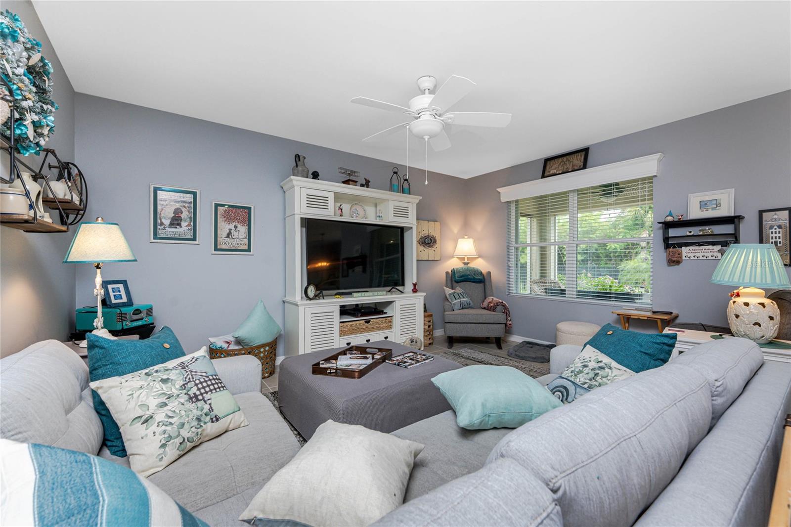 Image 14 of 86 For 25328 Lenox Circle