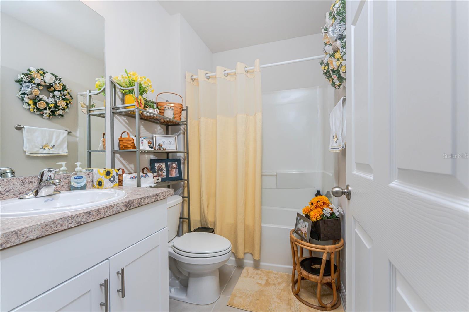 Image 28 of 86 For 25328 Lenox Circle