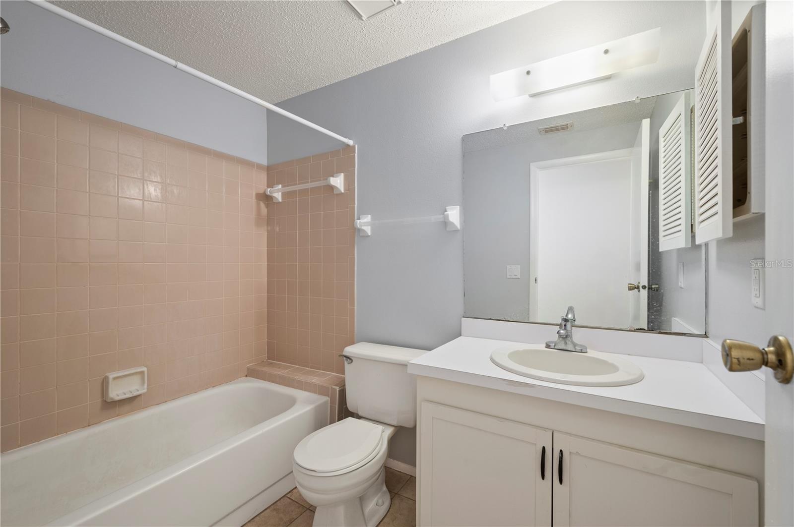 Image 25 of 44 For 4022 Beaver Lane 900h