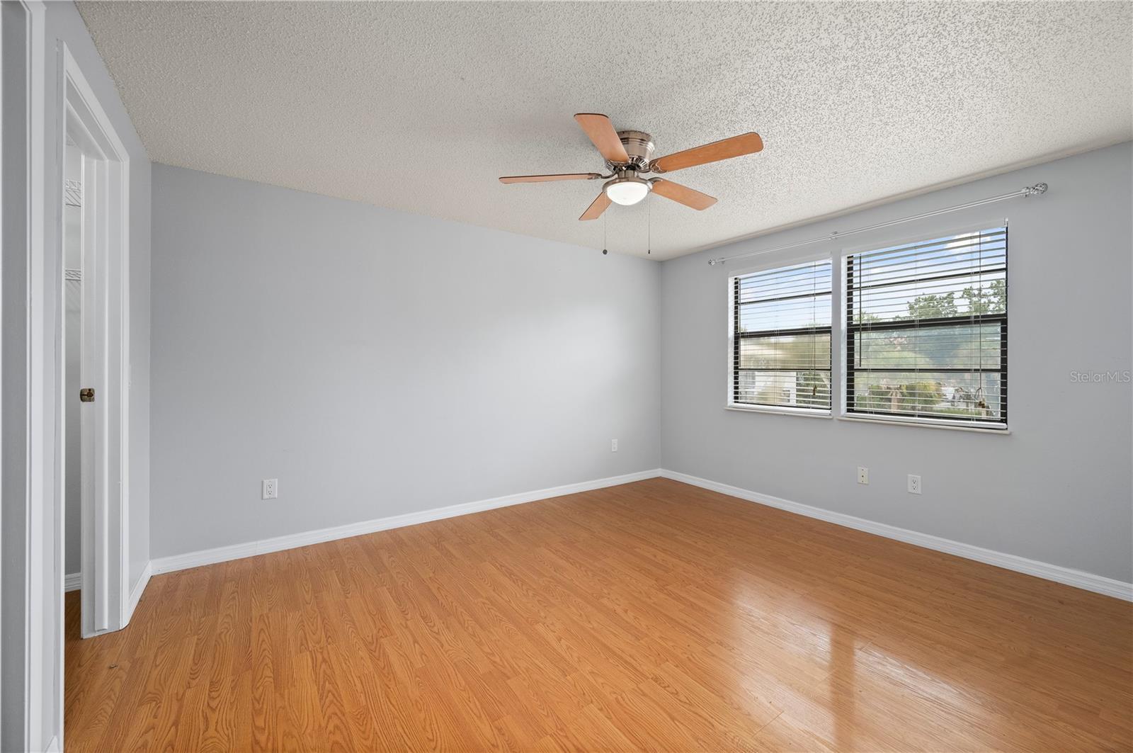 Image 26 of 44 For 4022 Beaver Lane 900h