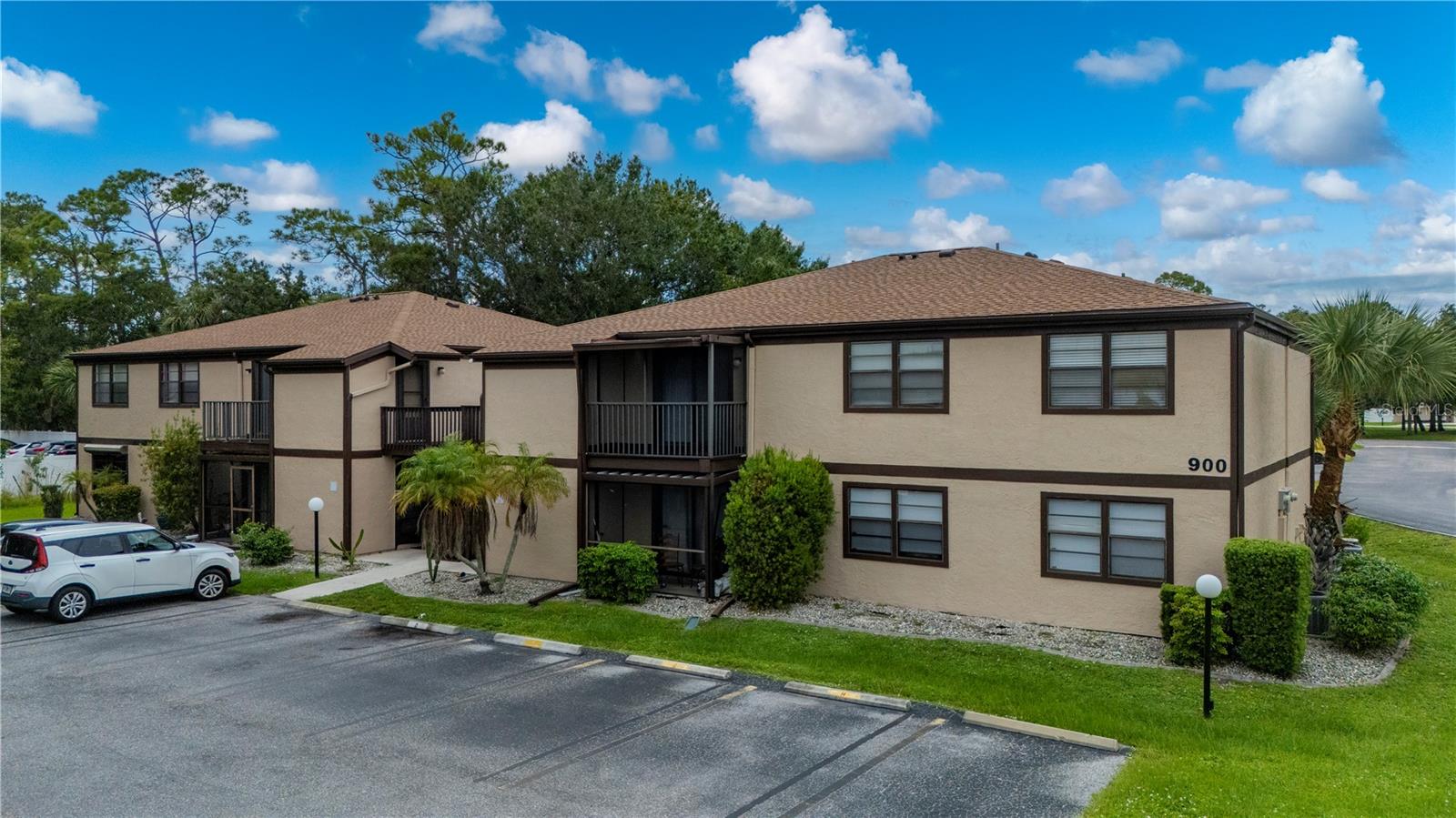 Image 34 of 44 For 4022 Beaver Lane 900h
