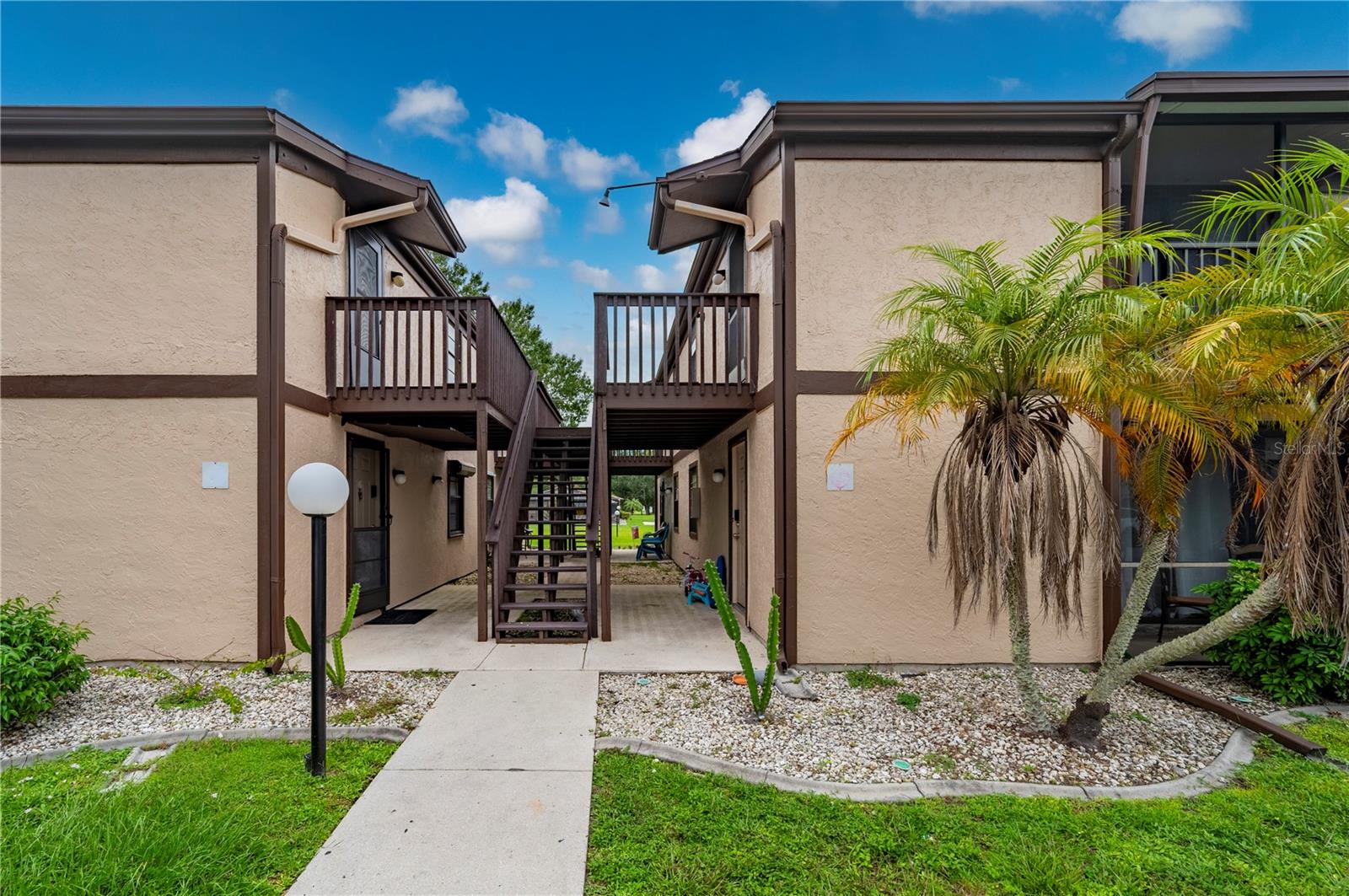 Image 6 of 44 For 4022 Beaver Lane 900h