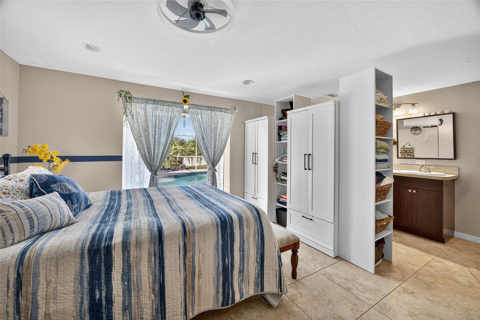 Image 16 of 41 For 4279 Harbor Boulevard