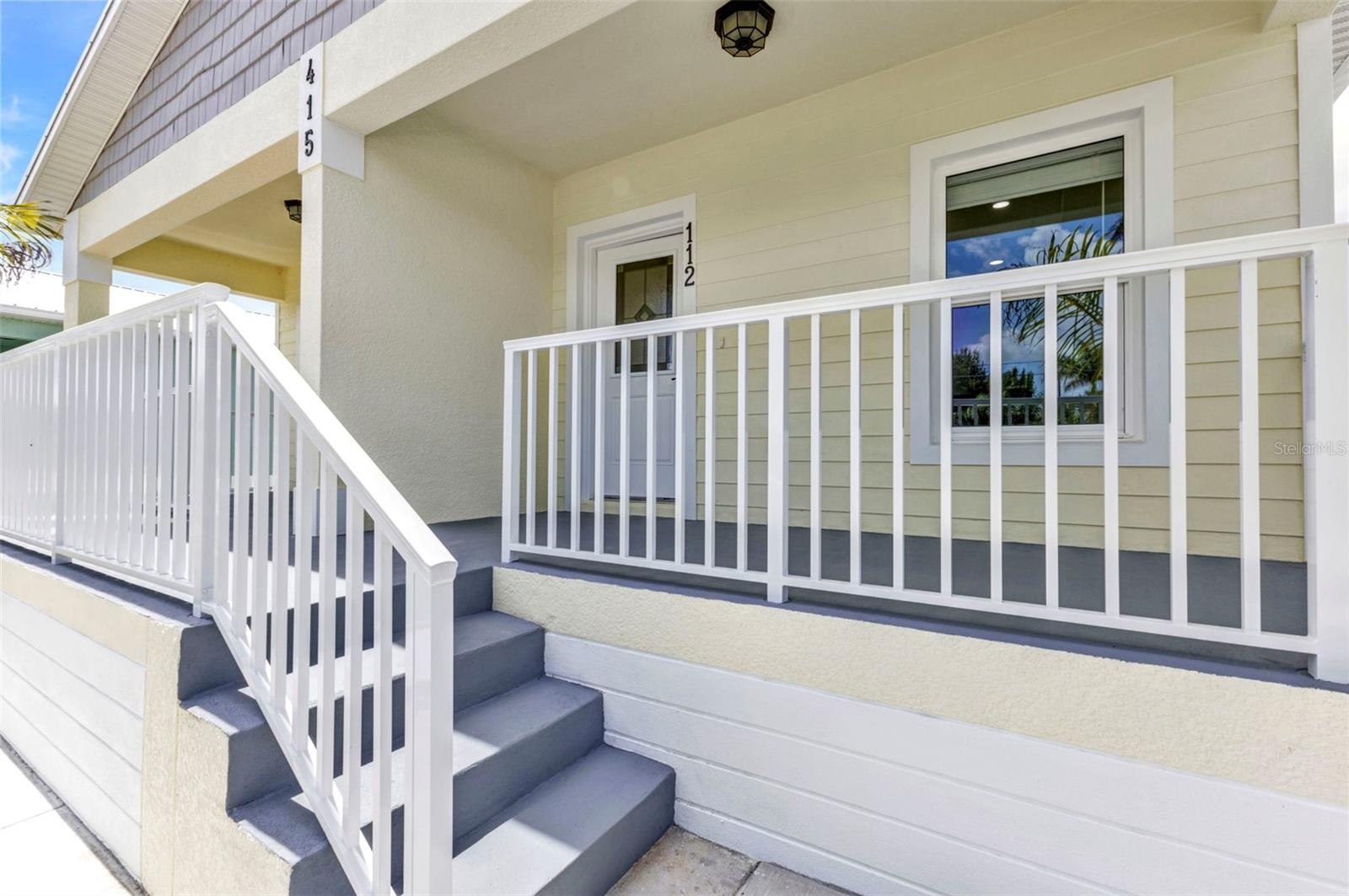Image 3 of 33 For 415 Carmalita Street 112
