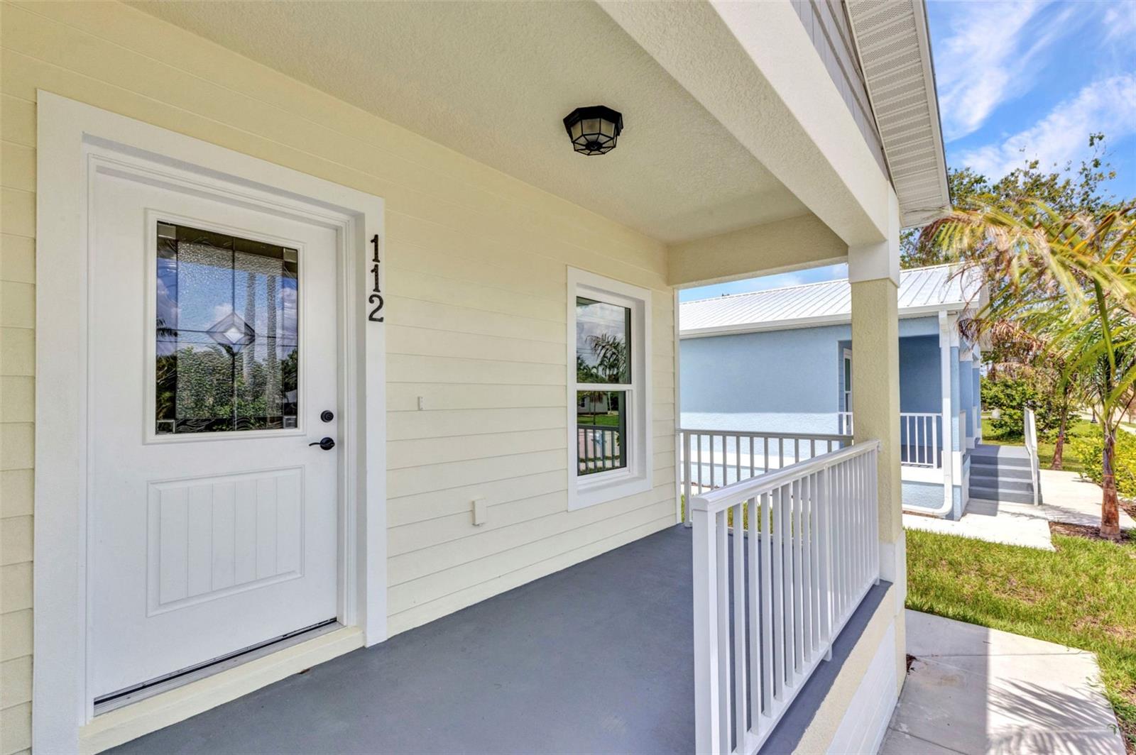 Image 4 of 33 For 415 Carmalita Street 112
