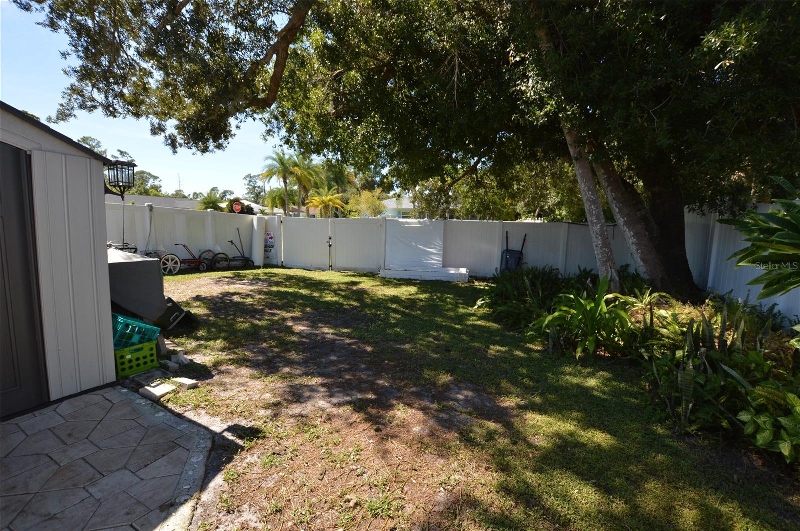 Image 41 of 53 For 20280 Kinderkemac Avenue