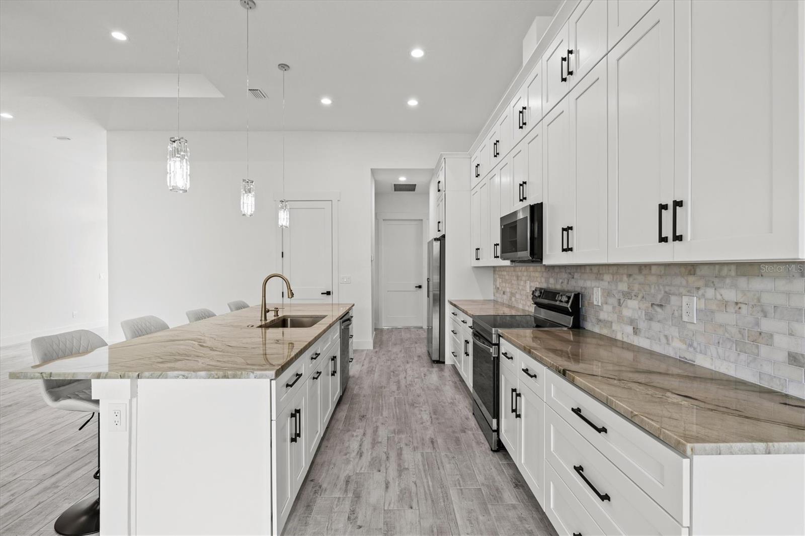Image 12 of 59 For 7179 Brandywine Drive