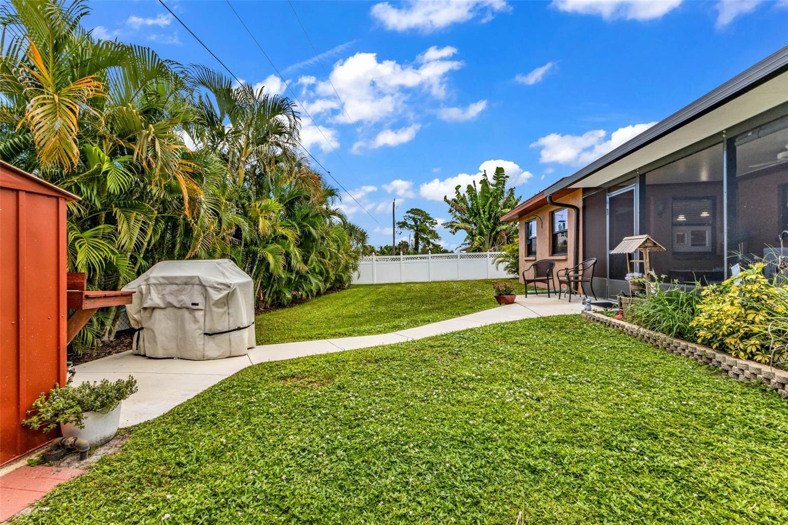 Image 34 of 42 For 960 Porpoise Road