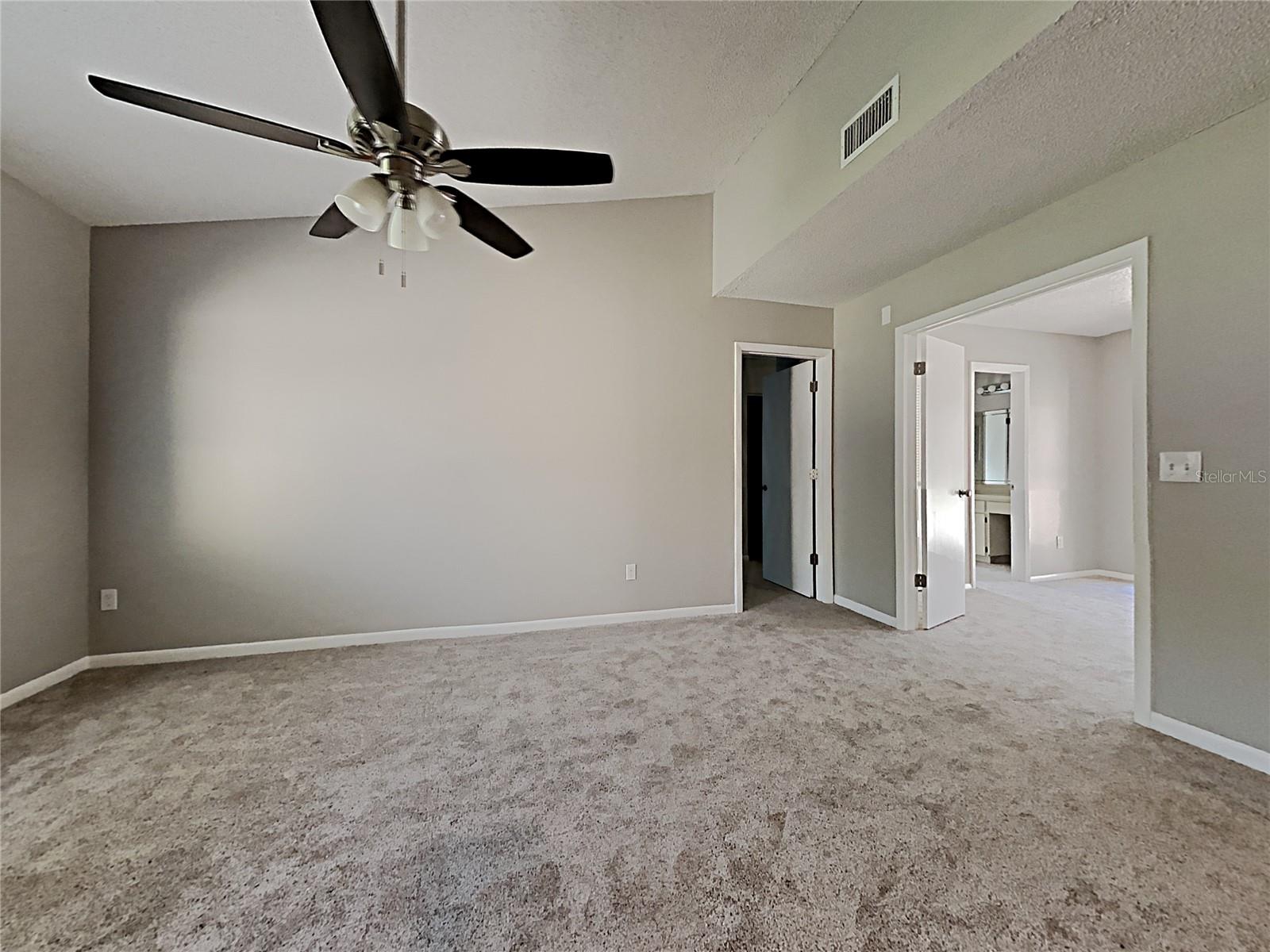 Image 13 of 19 For 3410 King Richard Court