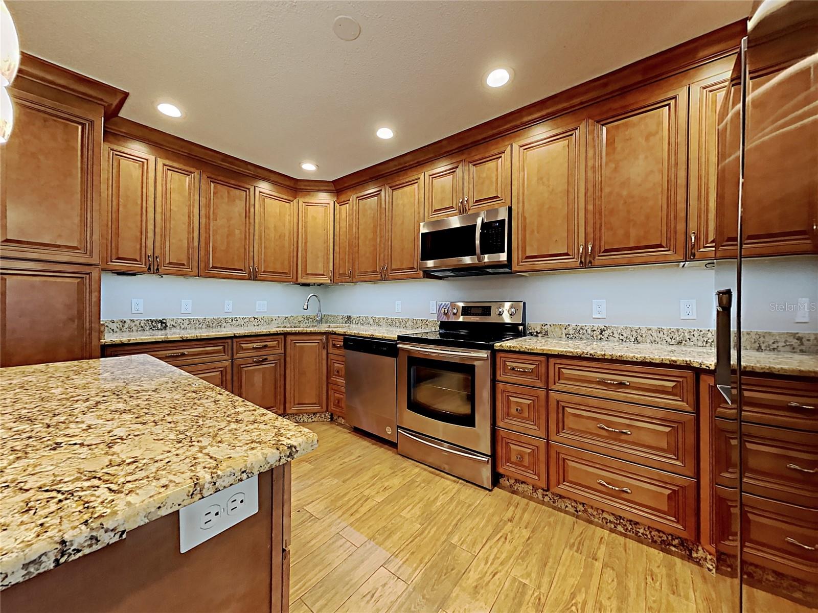Image 3 of 19 For 3410 King Richard Court