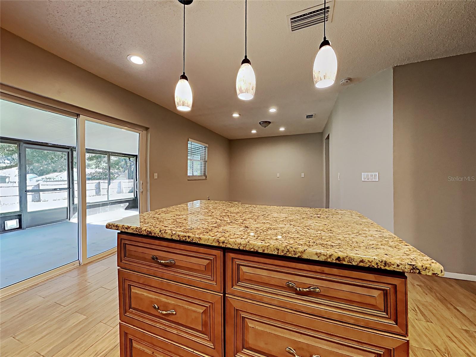 Image 4 of 19 For 3410 King Richard Court