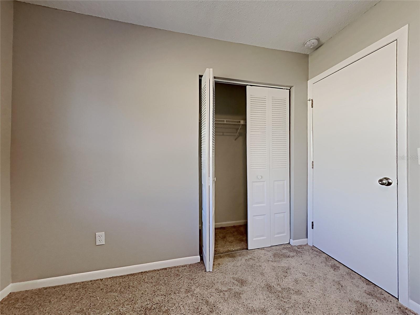 Image 6 of 19 For 3410 King Richard Court