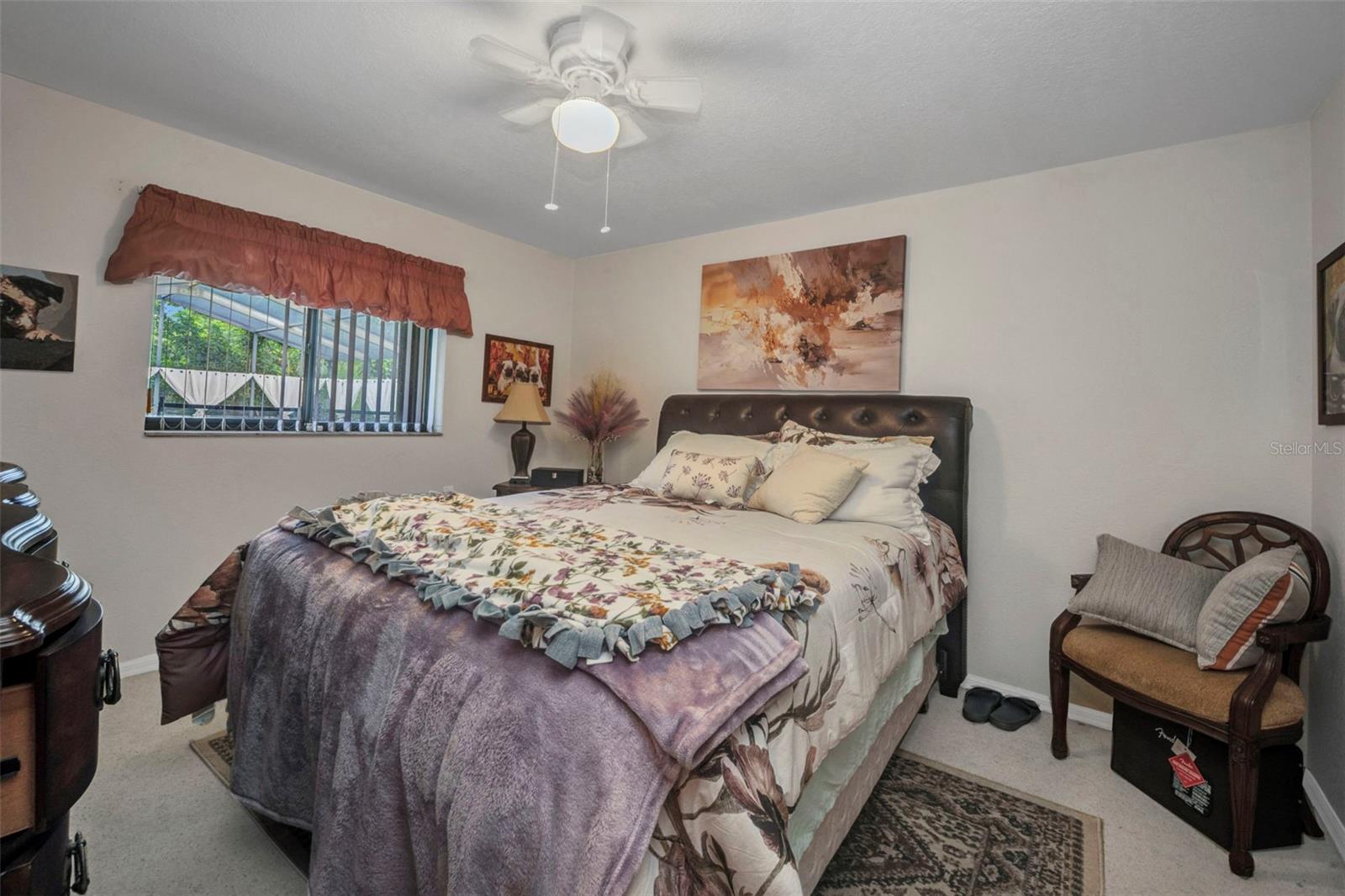 Image 9 of 36 For 124 Bedford Drive Ne