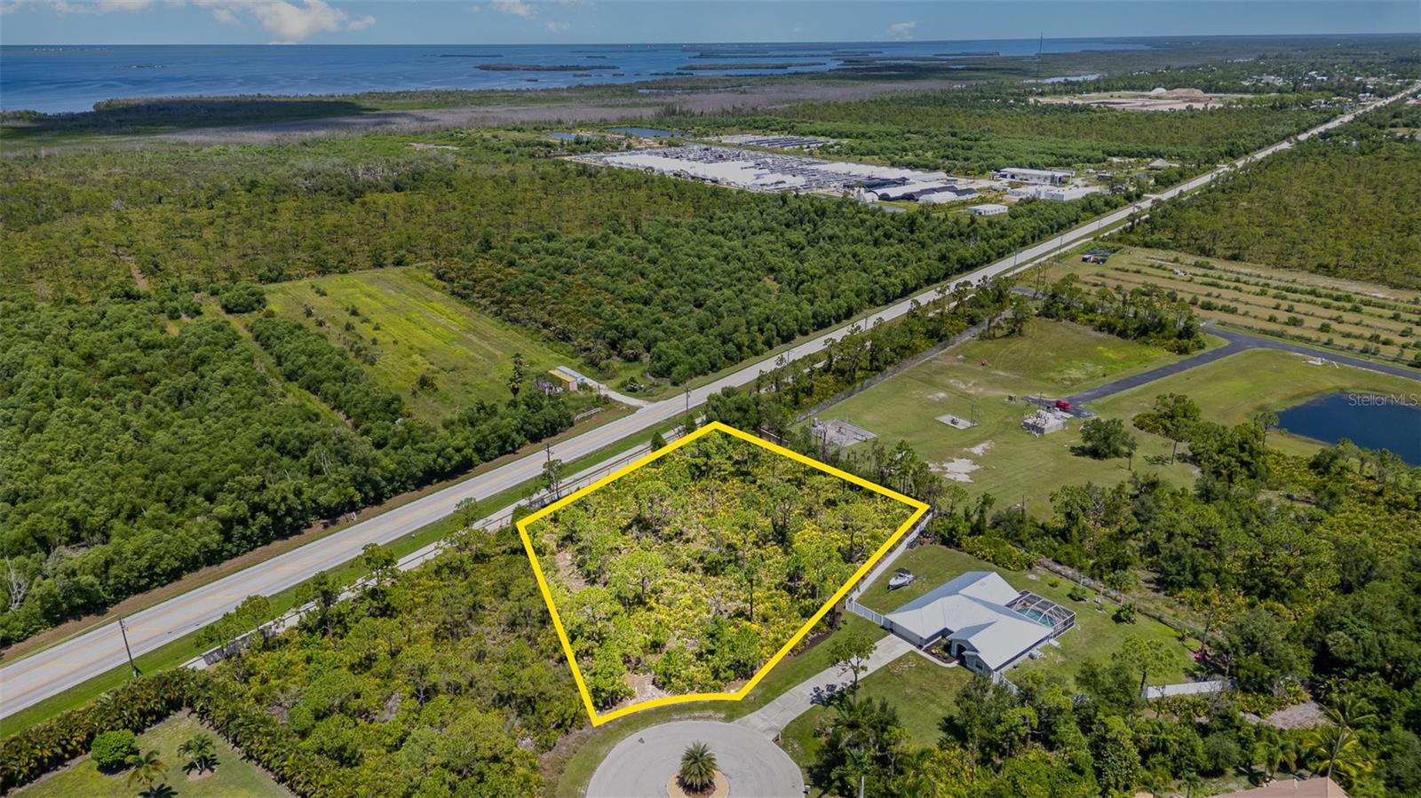 Details for 9437 Treasure Lake Court, ST JAMES CITY, FL 33956