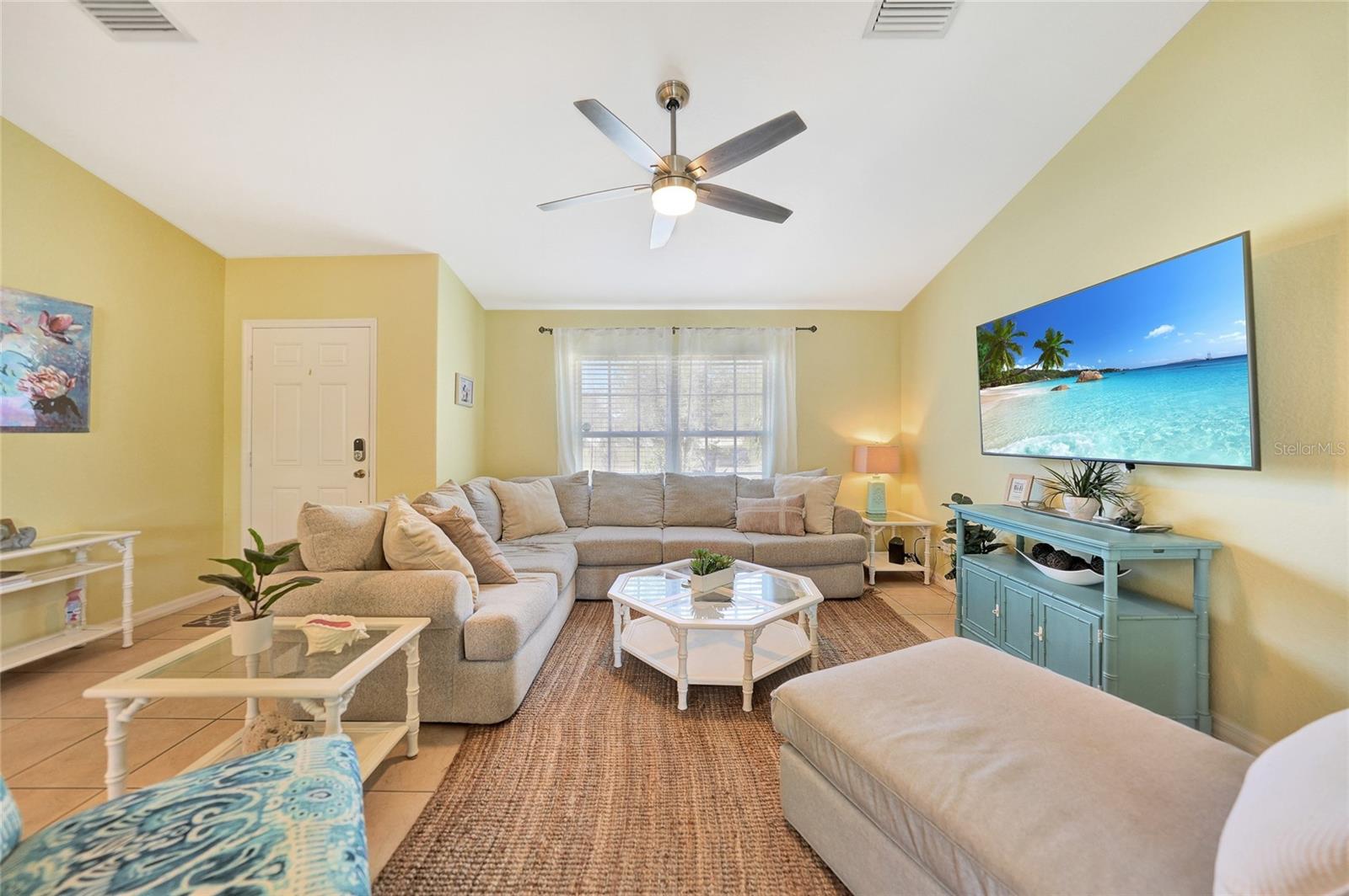 Image 5 of 44 For 4040 Cranberry Boulevard