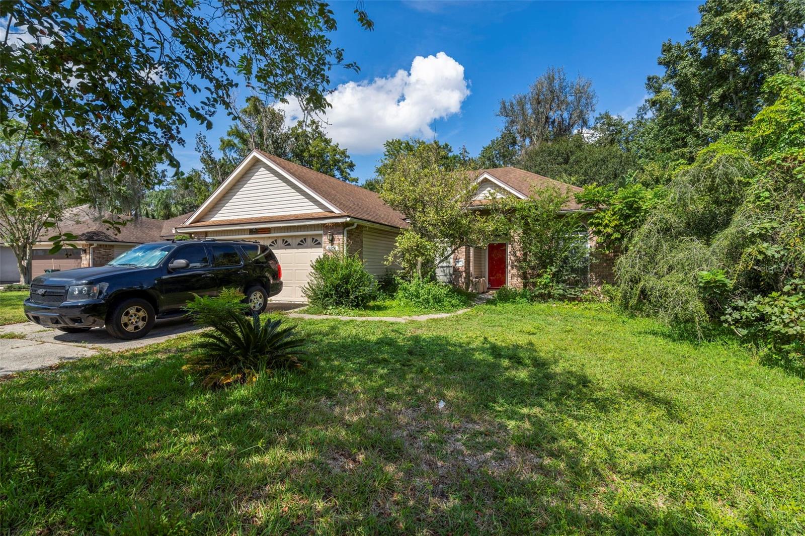Details for 5351 Oxford Crest Drive, JACKSONVILLE, FL 32258