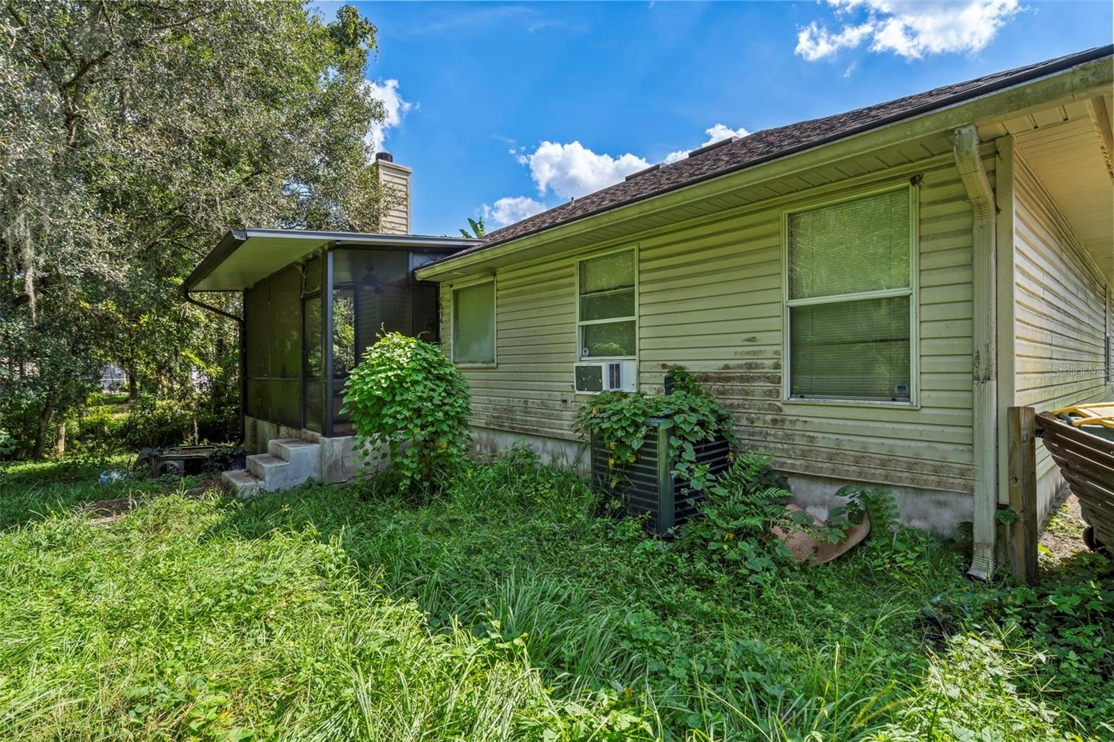 Image 4 of 31 For 5351 Oxford Crest Drive