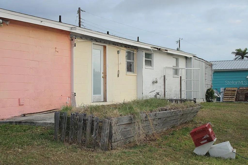 Image 16 of 17 For 4252 Bardot Road