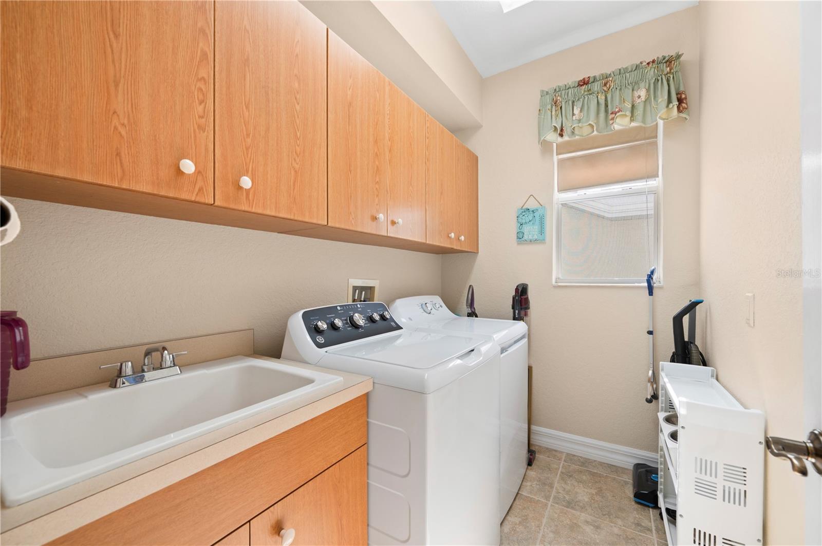Image 36 of 65 For 1841 Mossy Oak Drive