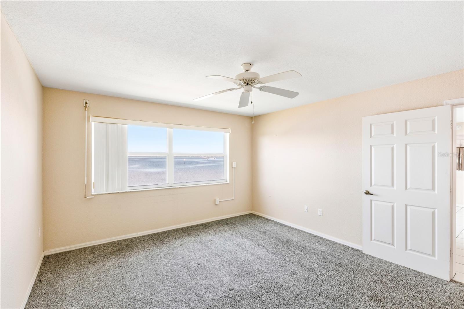 Image 18 of 43 For 1250 Marion Avenue 323