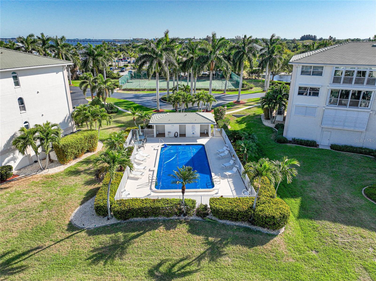 Image 38 of 43 For 1250 Marion Avenue 323