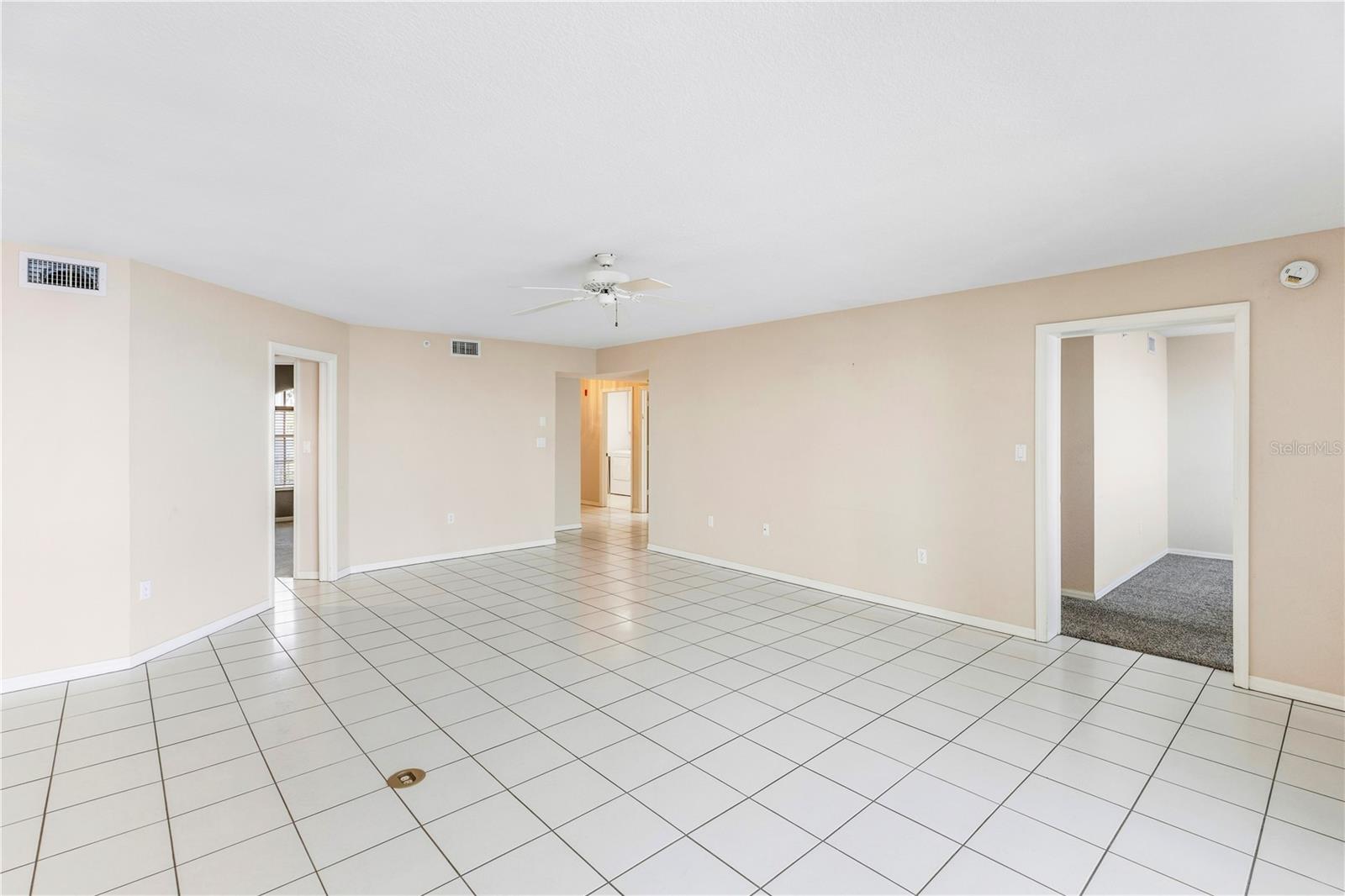 Image 9 of 43 For 1250 Marion Avenue 323