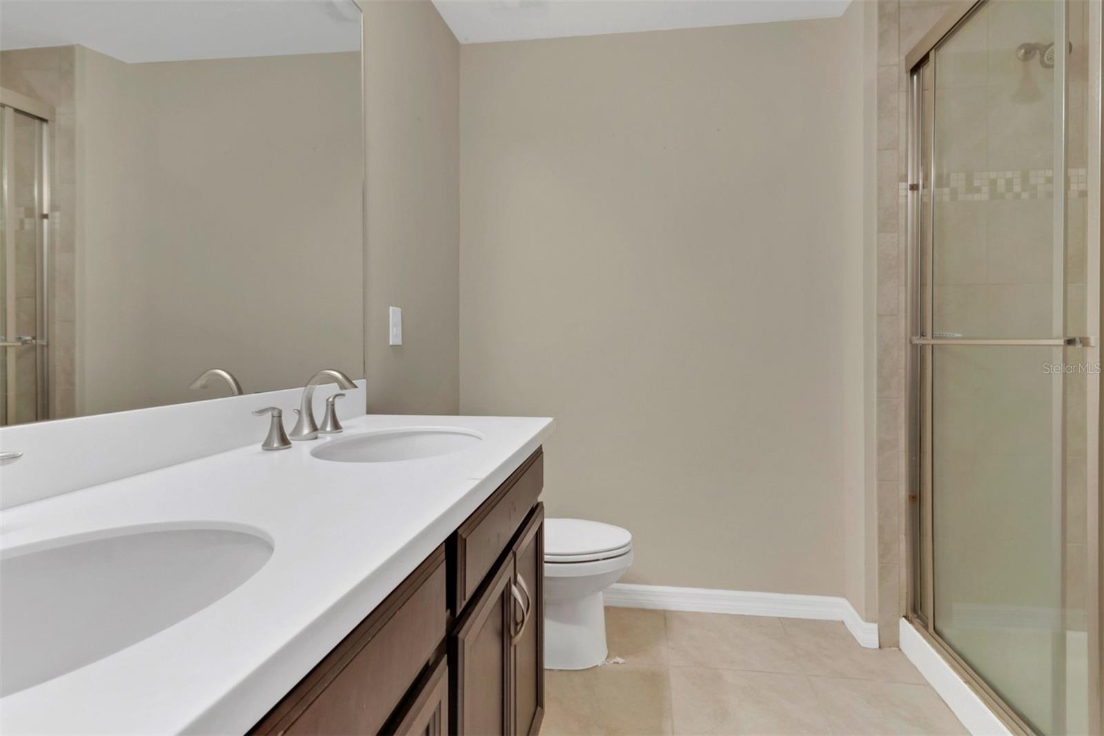 Image 22 of 45 For 3779 Crofton Court