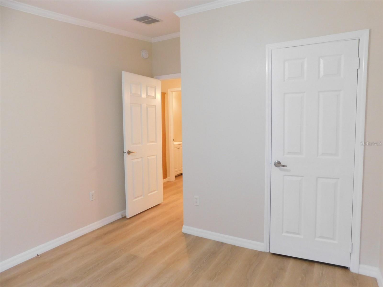 Image 12 of 17 For 200 Columbia Street