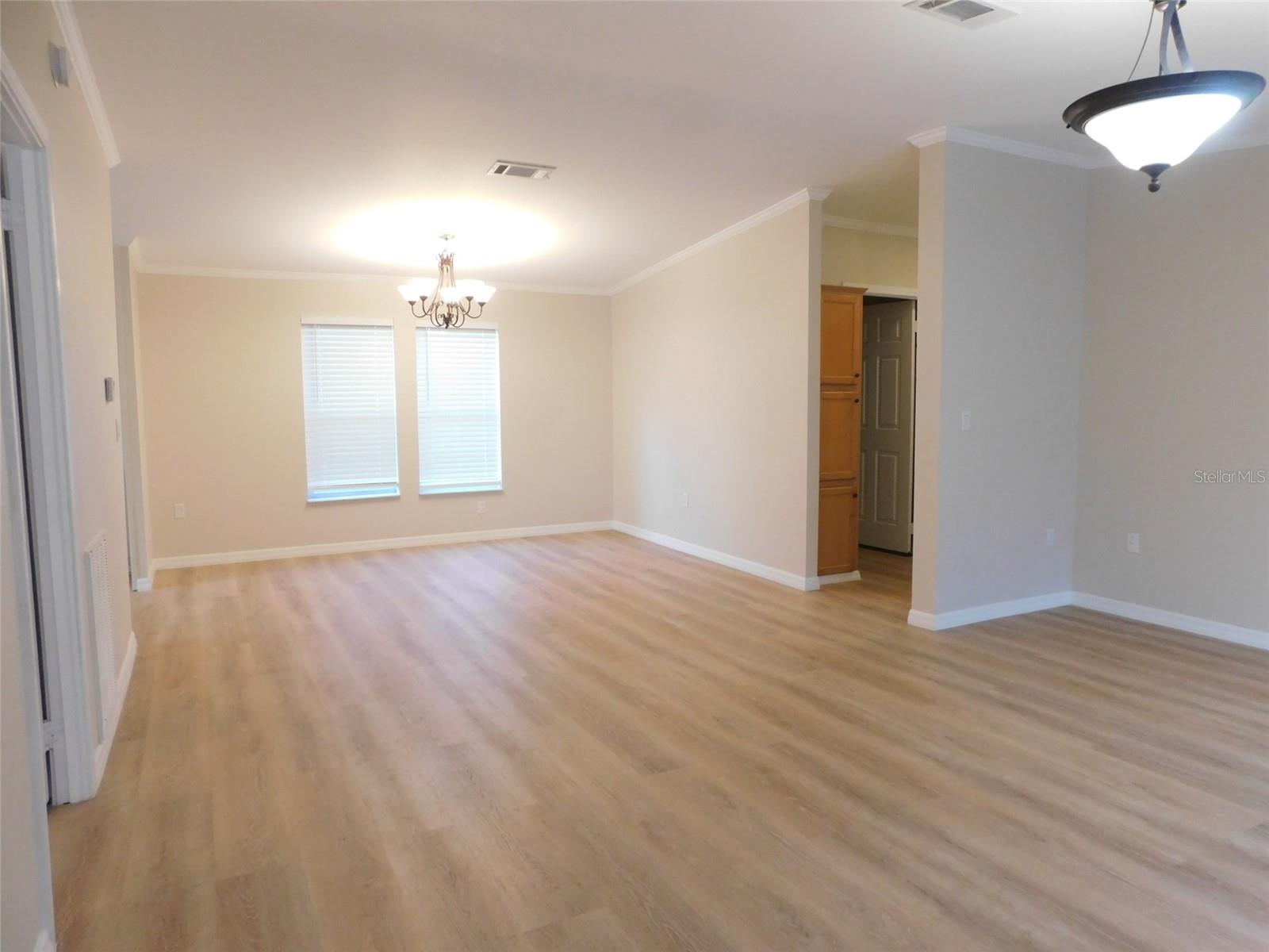 Image 3 of 17 For 200 Columbia Street