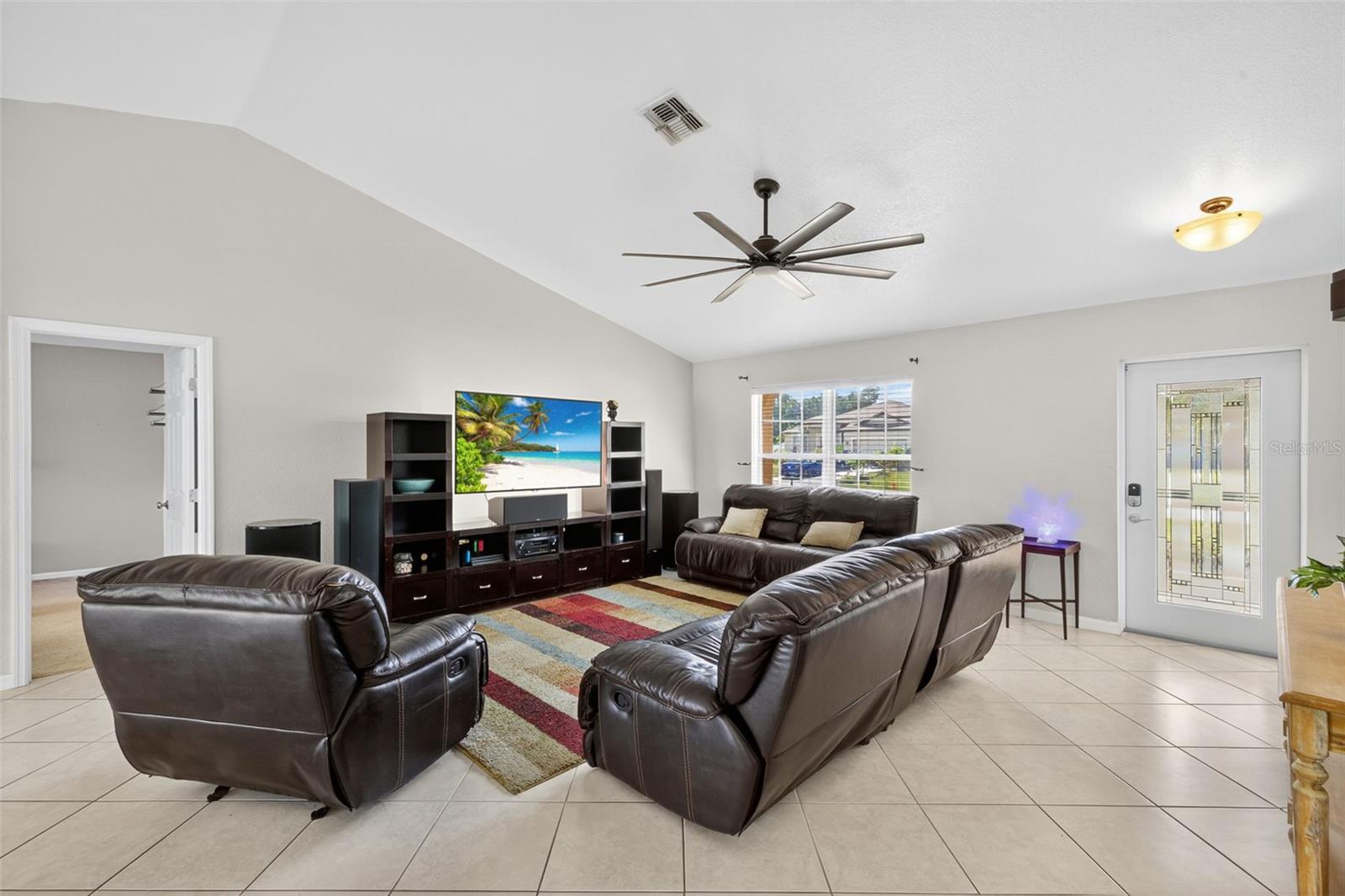 Image 3 of 22 For 1151 1st Avenue