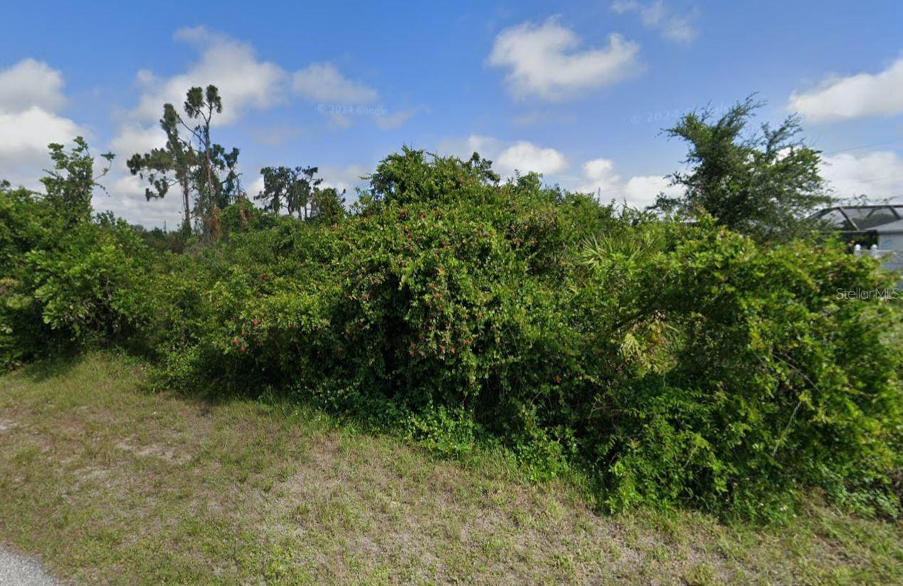 Image 2 of 7 For 12340 Hathaway Terrace