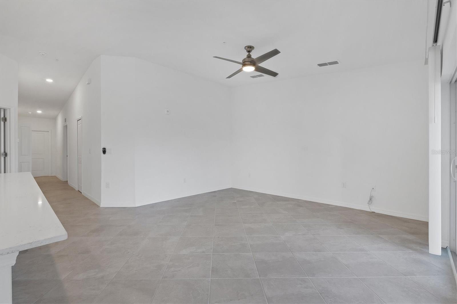 Image 10 of 79 For 12470 Wellen Golf Street 203