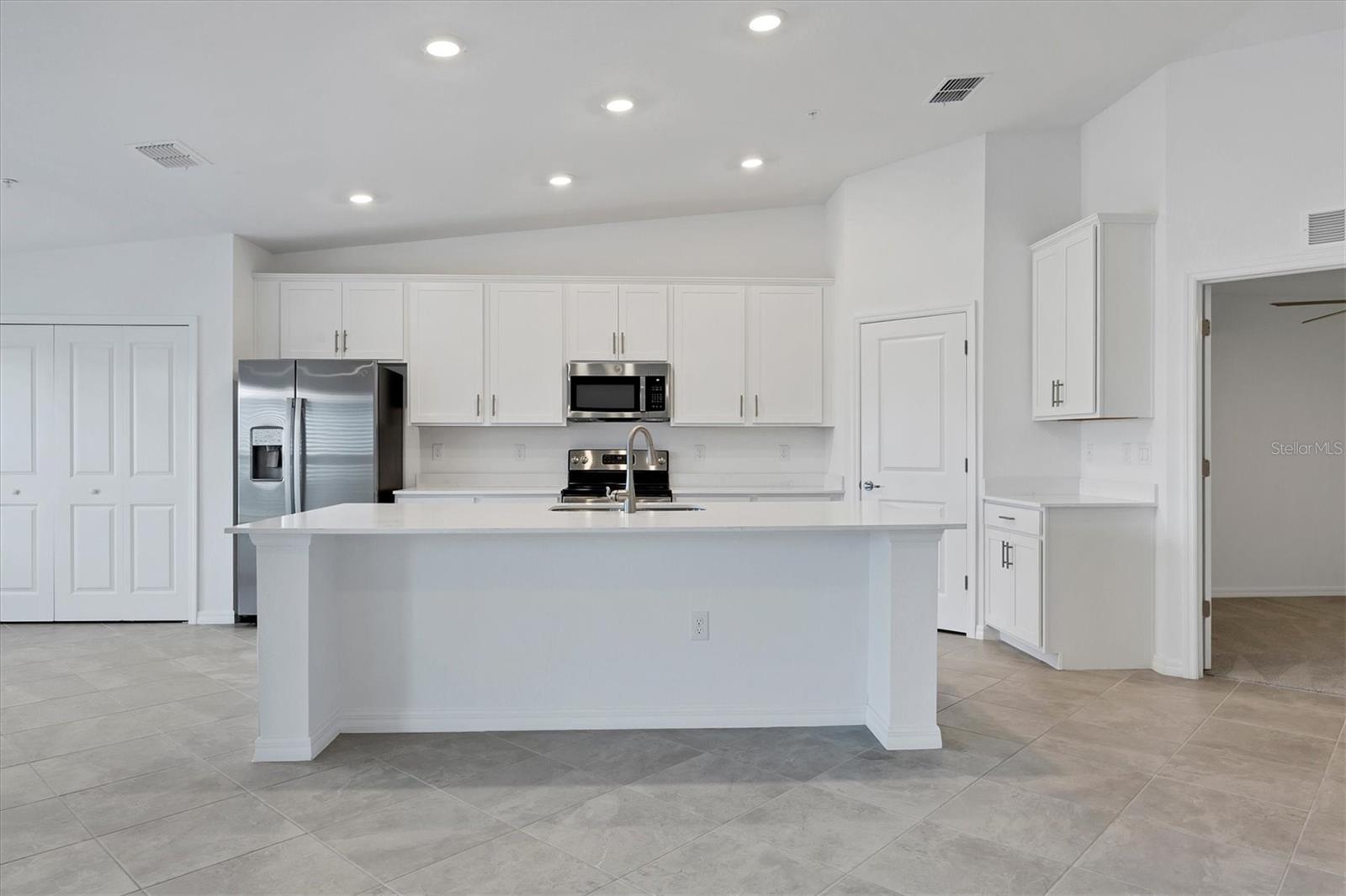 Image 12 of 79 For 12470 Wellen Golf Street 203